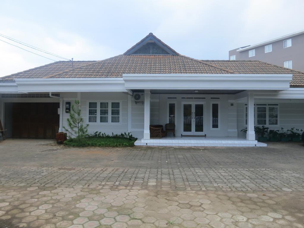 Elenor'S Home At Eyckman Μπαντούνγκ Εξωτερικό φωτογραφία