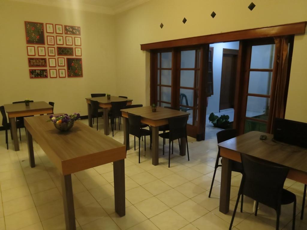 Elenor'S Home At Eyckman Μπαντούνγκ Εξωτερικό φωτογραφία